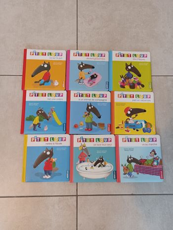9 livres de la collection p'tit loup
