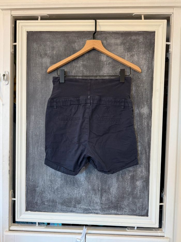 Short de grossesse H&M taille 38 - photo numéro 2