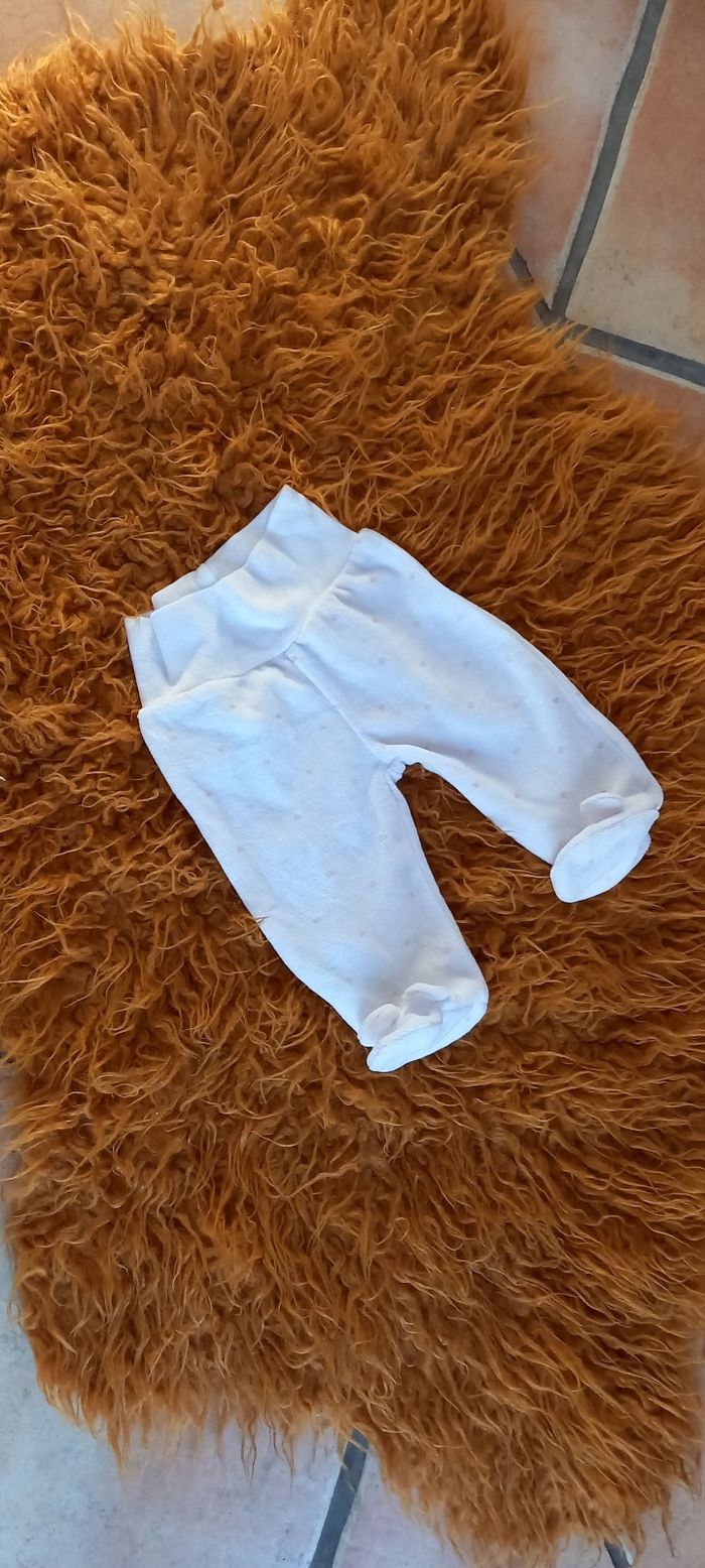 Pyjama à pieds velours - photo numéro 3