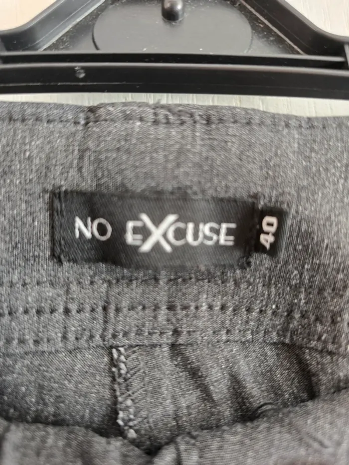 Pantalon de tailleur Taille 40 "No excuse" - photo numéro 3