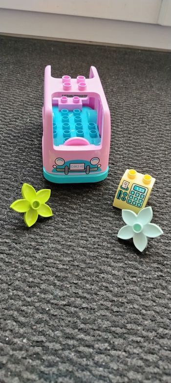 Lego duplo véhicule pâtisserie 