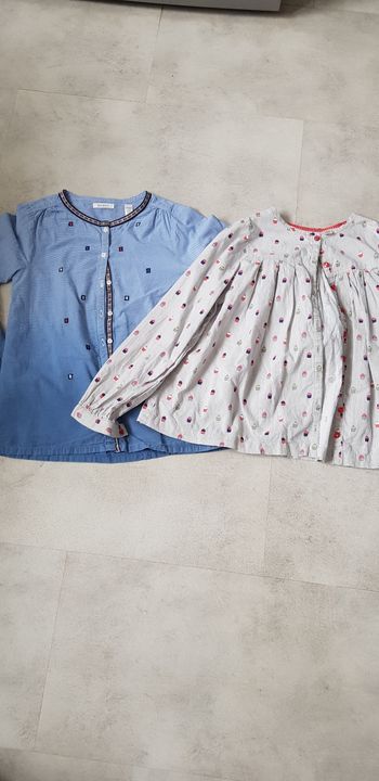 Lot 2 chemises okaidi 10 ans