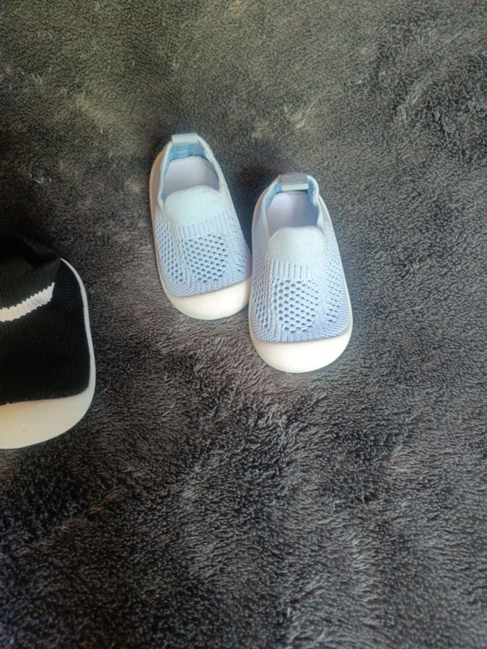 Lot chaussures bébé T20 (9-14 mois) neuves - photo numéro 2
