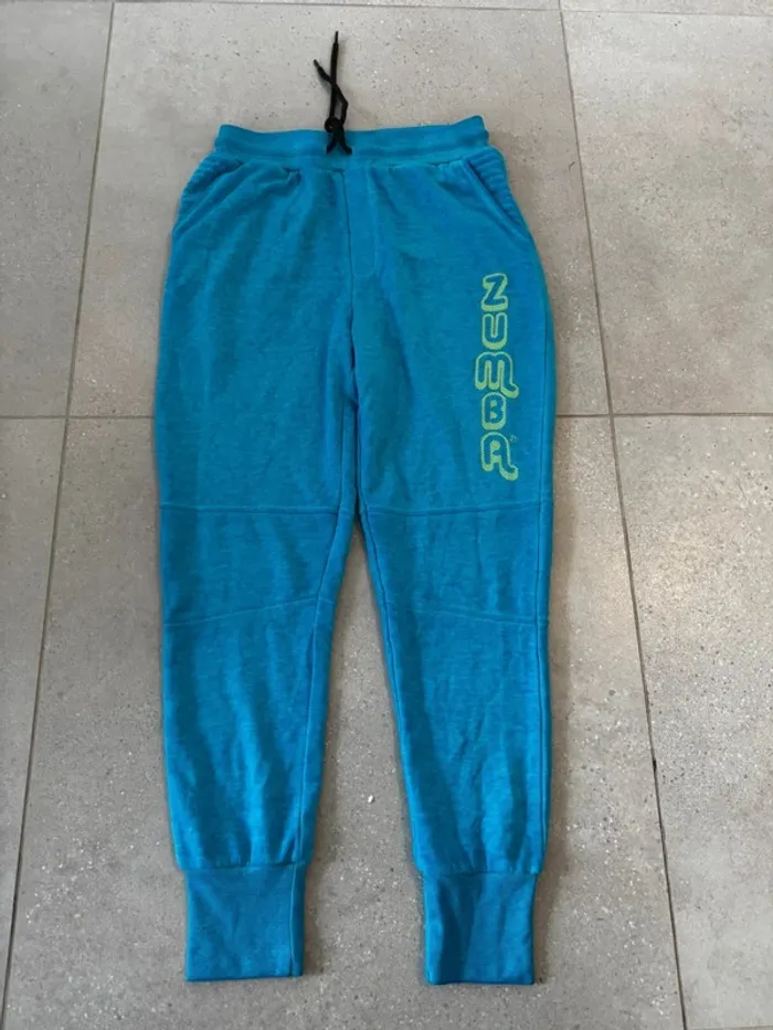 Jogging Zumba Wear, taille S, très bon état