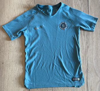 Tee shirt nike DRI-FIT taille S (8-10 ans) bon état