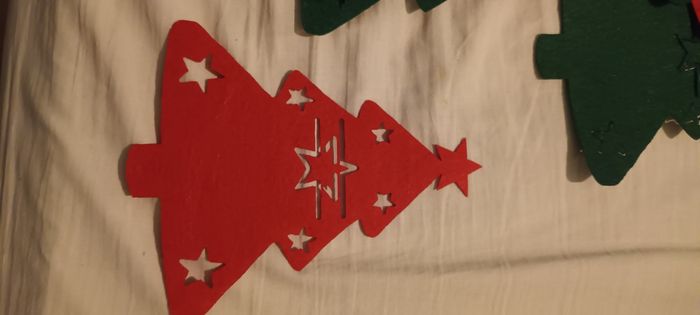 Sapin en feutretrine porté couverts pour Noël - photo numéro 6