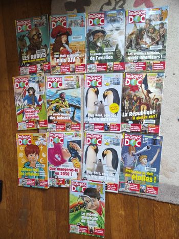 Lot de livres magazines images DOC