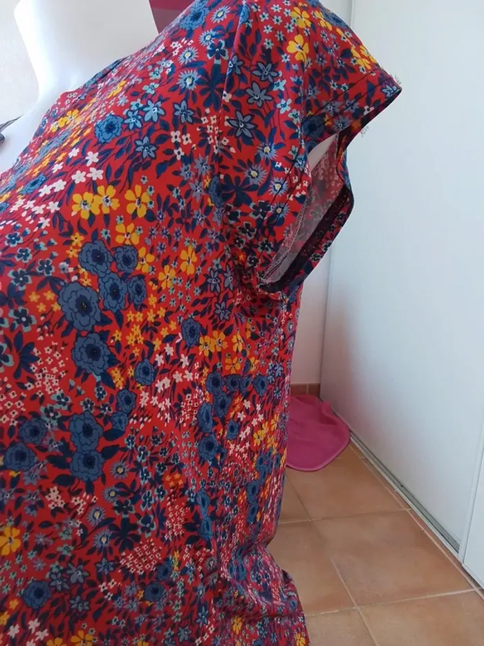 Tee shirt fleuri - photo numéro 4