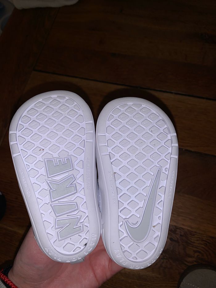 Baskets Nike - photo numéro 2