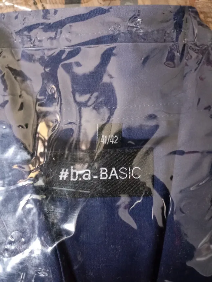 Chemise bleu taille M/L neuf - photo numéro 4