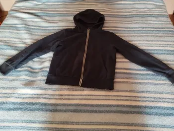 Veste zippée à capuche xxs tao