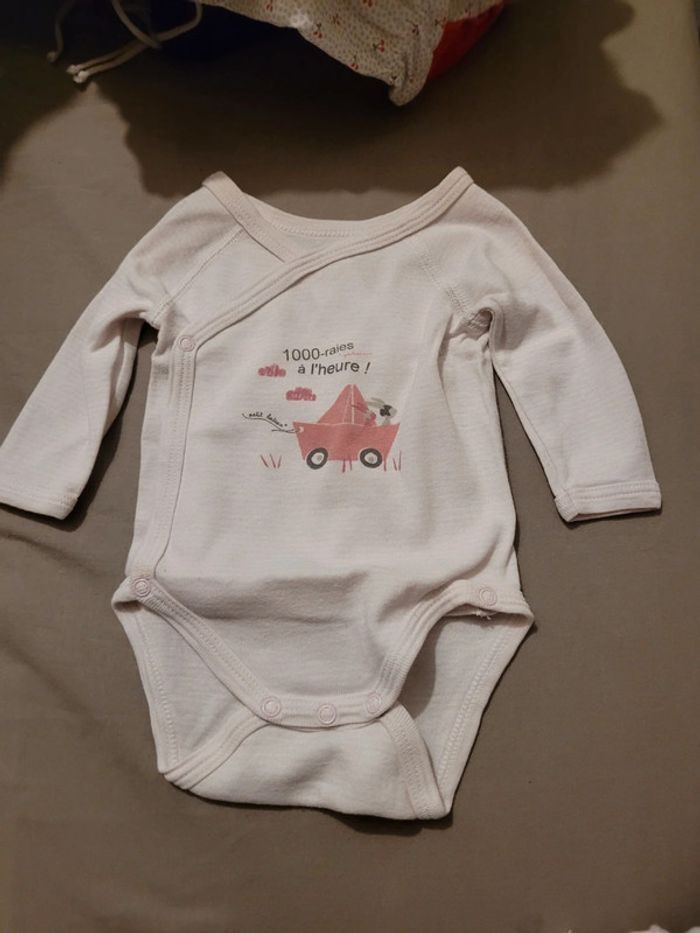 Lot de 2 body petit bateau 3 mois rose pale super etat - photo numéro 4