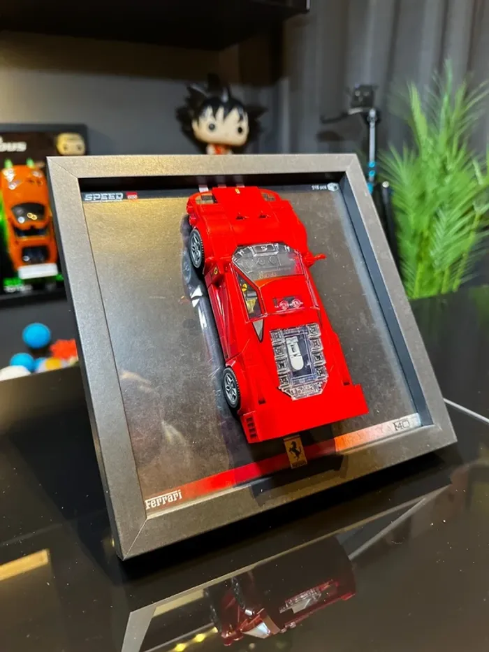 Cadre 3D LEGO Ferrari F40 - Format 20×20 cm - photo numéro 2