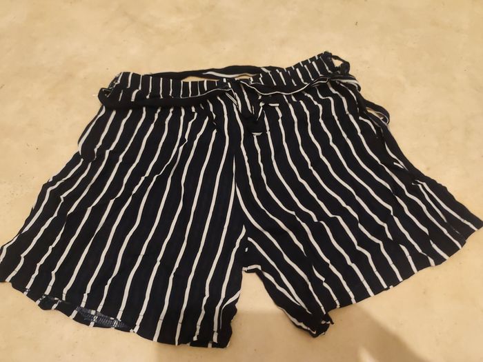 Lot 11/12 ans 2€ le tout - photo numéro 3