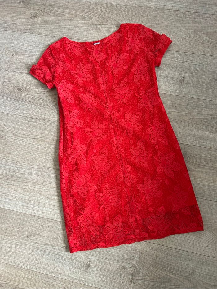 Robe rouge en dentelle One Step taille 38 TBE - photo numéro 8