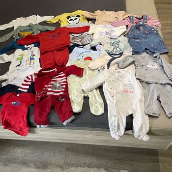Lot de vêtements 3 mois