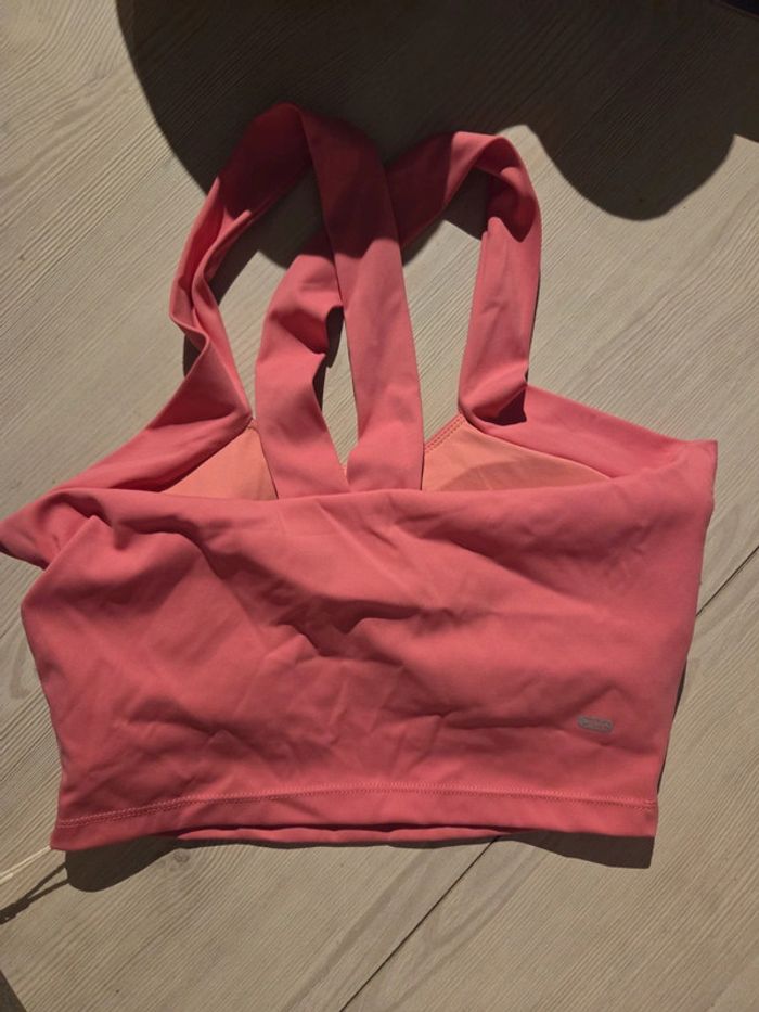 Brassière sport femme neuve - photo numéro 2