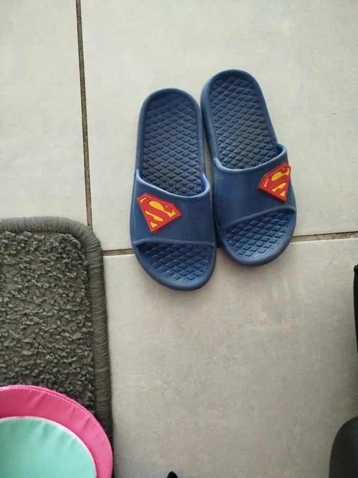Claquette superman 27/28 garçon - photo numéro 3