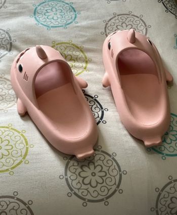 Sandales requins