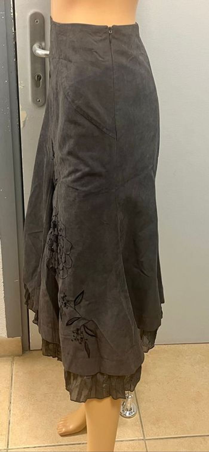 Jupe longue grise broderie - photo numéro 5