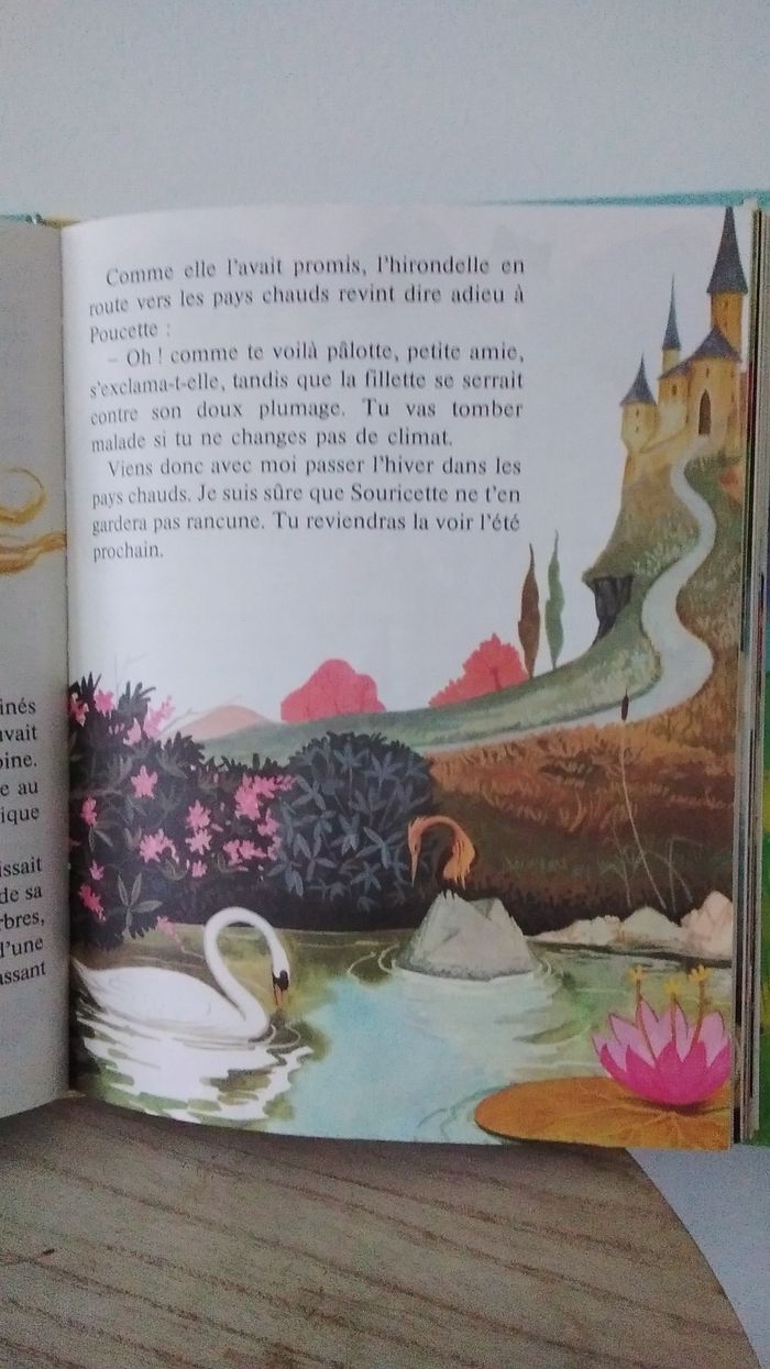 Livre contes enchantes - photo numéro 3