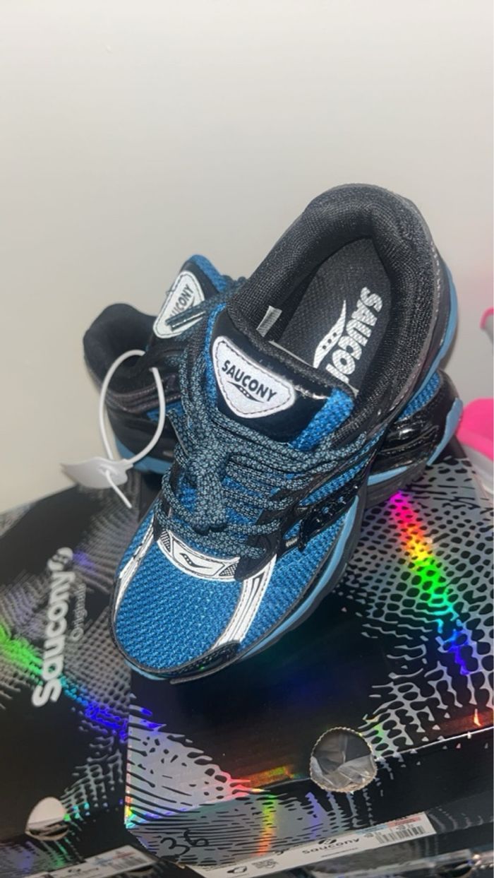 Basket soucony - photo numéro 6