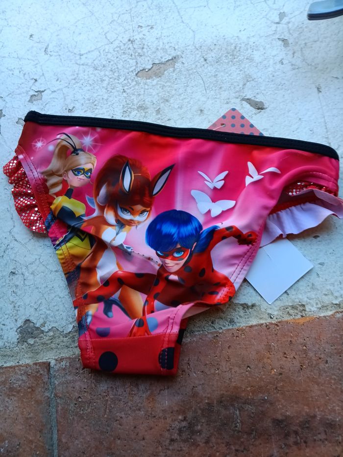 Maillot de bain miraculous 8 ans - photo numéro 2