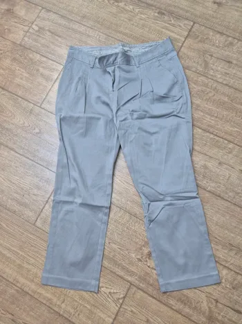 Pantalon 38 ici et maintenant