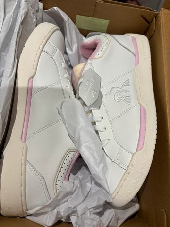 Basket le coq sportif blanches et roses