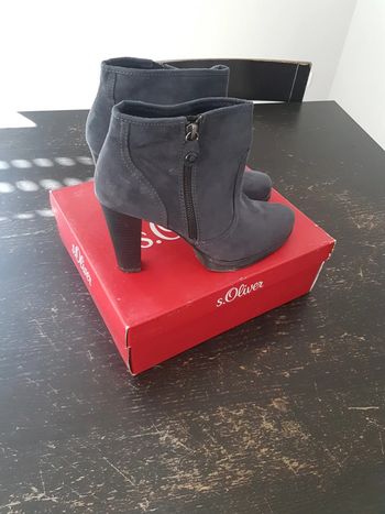 Bottines à talons hauts