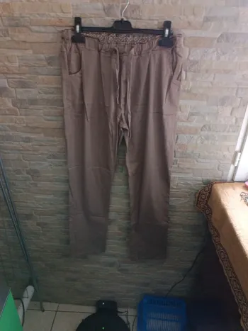 Pantalon taupe 44
