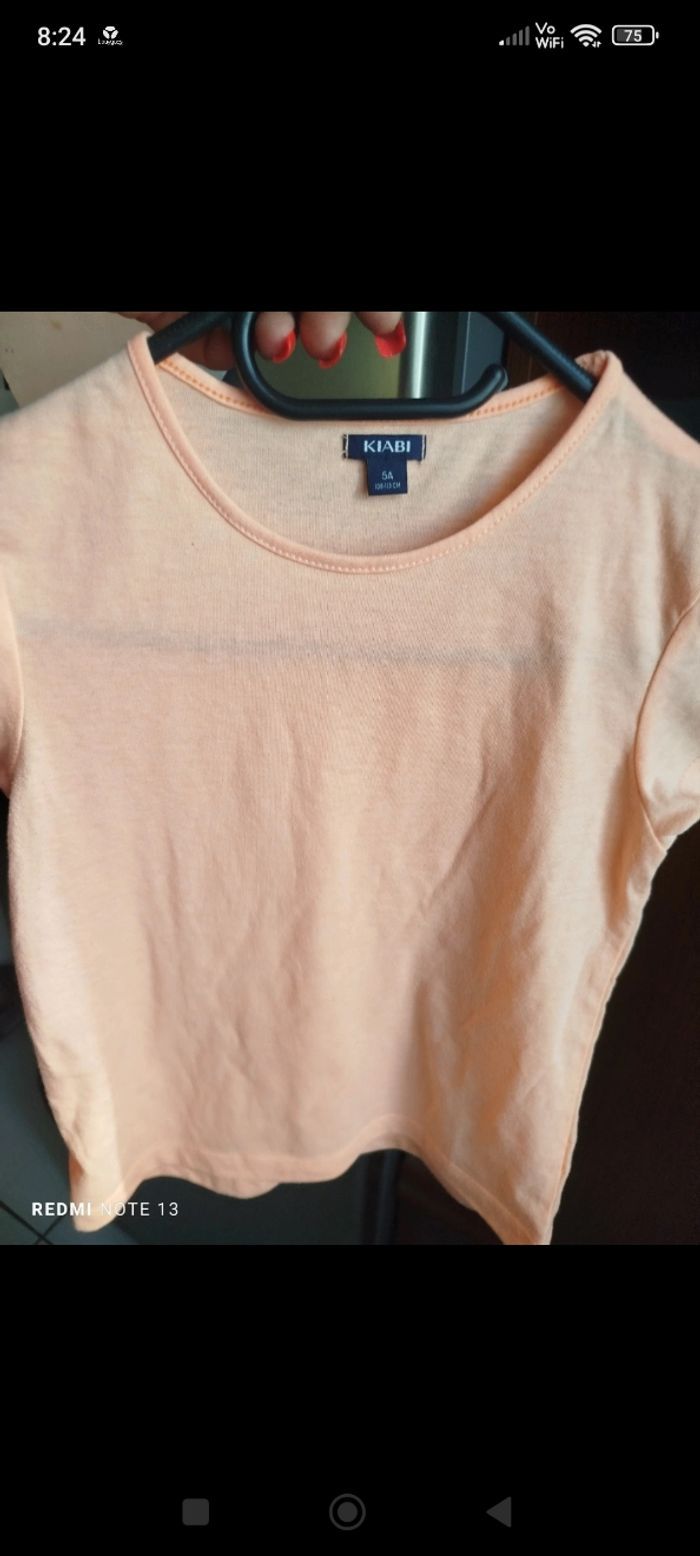 #kytie5ansfille. Tee-shirt taille 5 ans - photo numéro 1