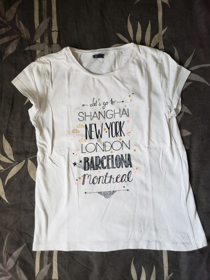 Lot de 2 t-shirts blancs avec dessins taille 10 ans - photo numéro 4