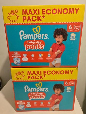 Lot de 2 cartons couches Pampers taille 6 pants