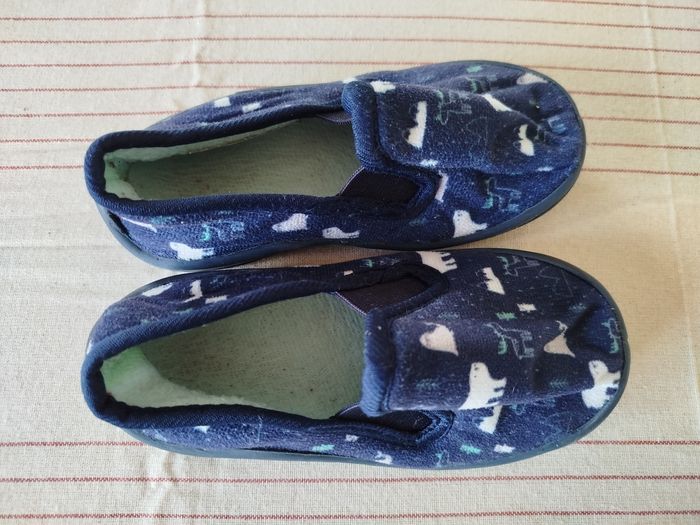 Chaussons pointure 25 - photo numéro 3