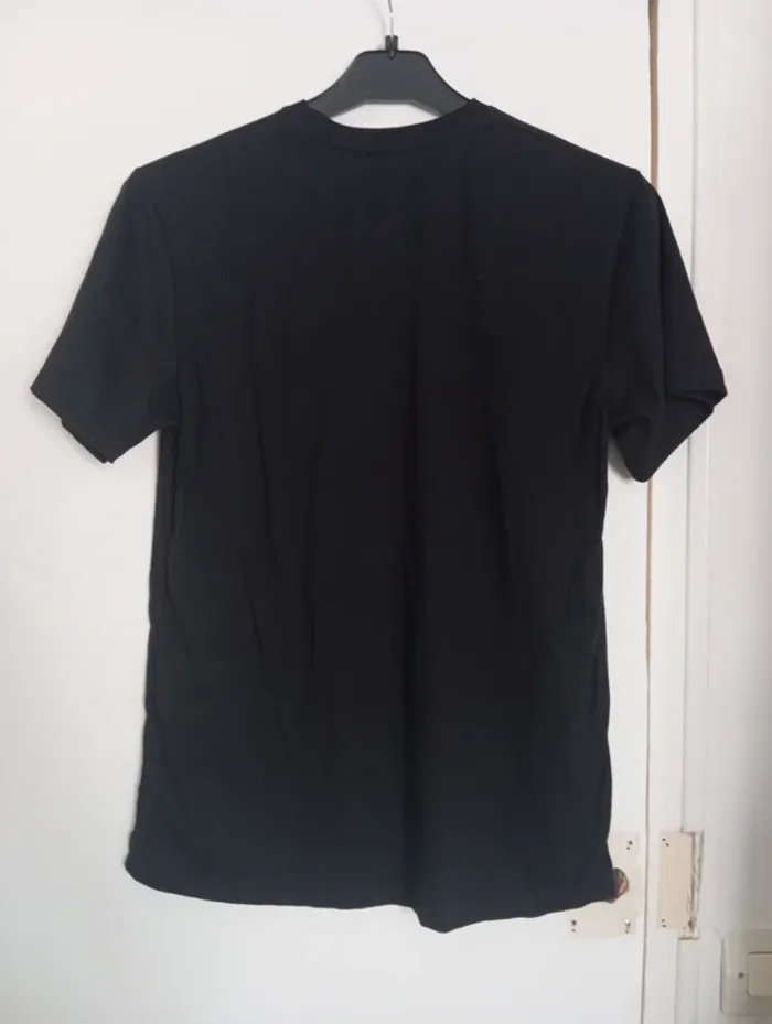 Tee-shirt - photo numéro 2