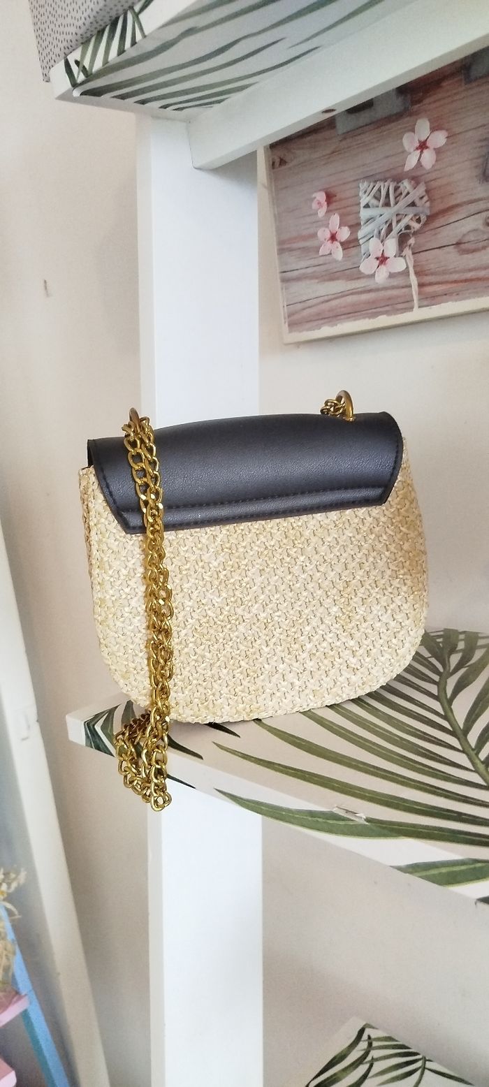 Pochette bandoulière neuve 🎈 - photo numéro 5