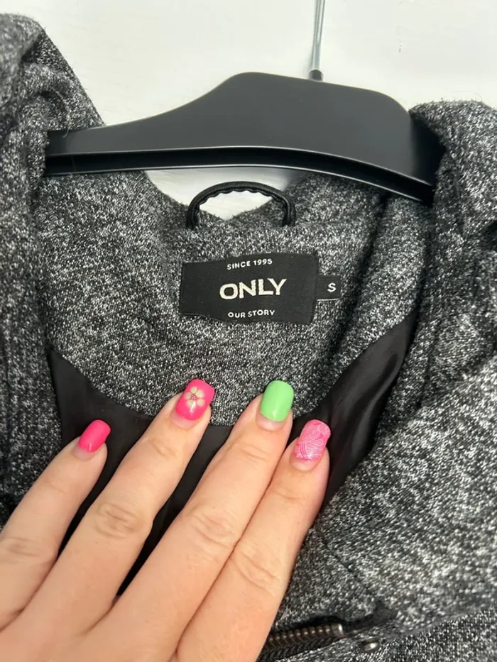 Manteau only - photo numéro 2
