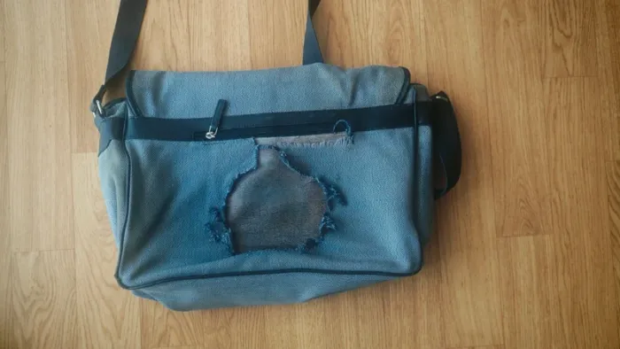 Besace Lancaster en toile - à réparer - photo numéro 4