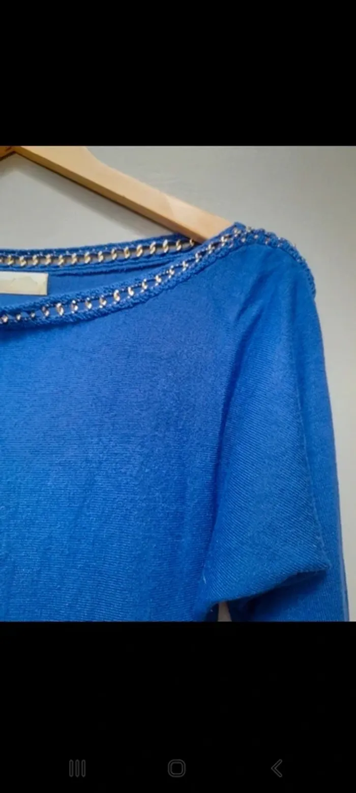 Robe pull avec ornement - photo numéro 3