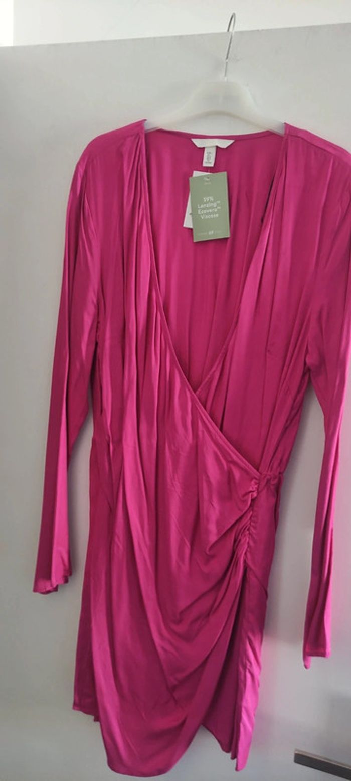 Robe h et m