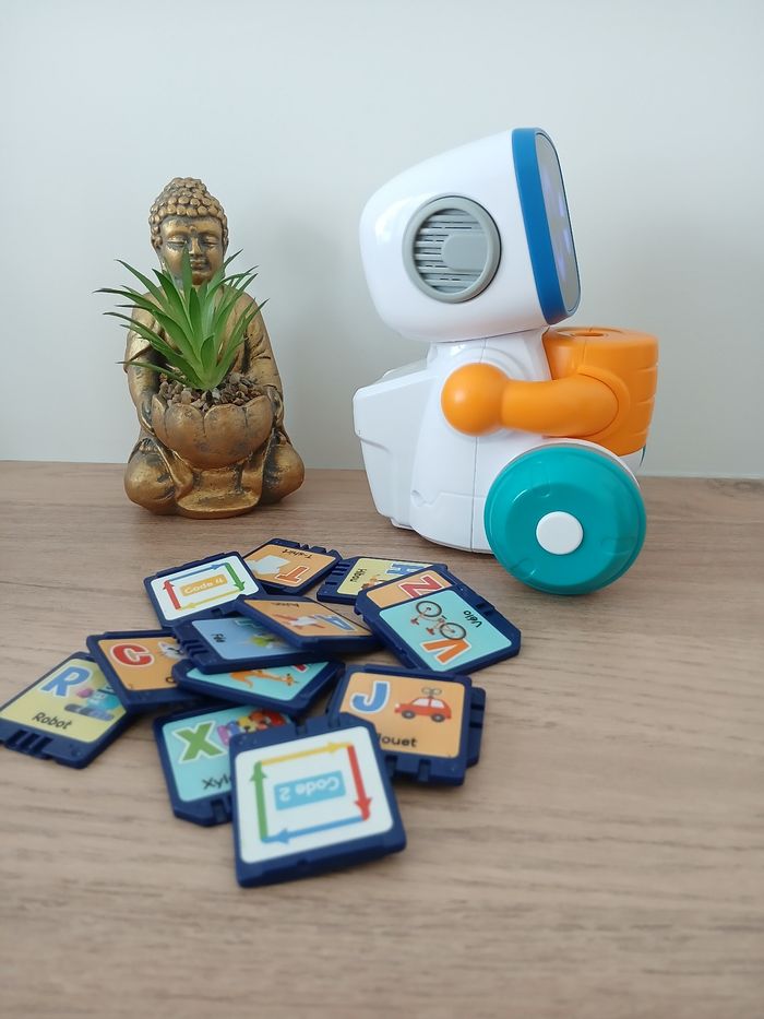 Robot dessin vtech - photo numéro 4