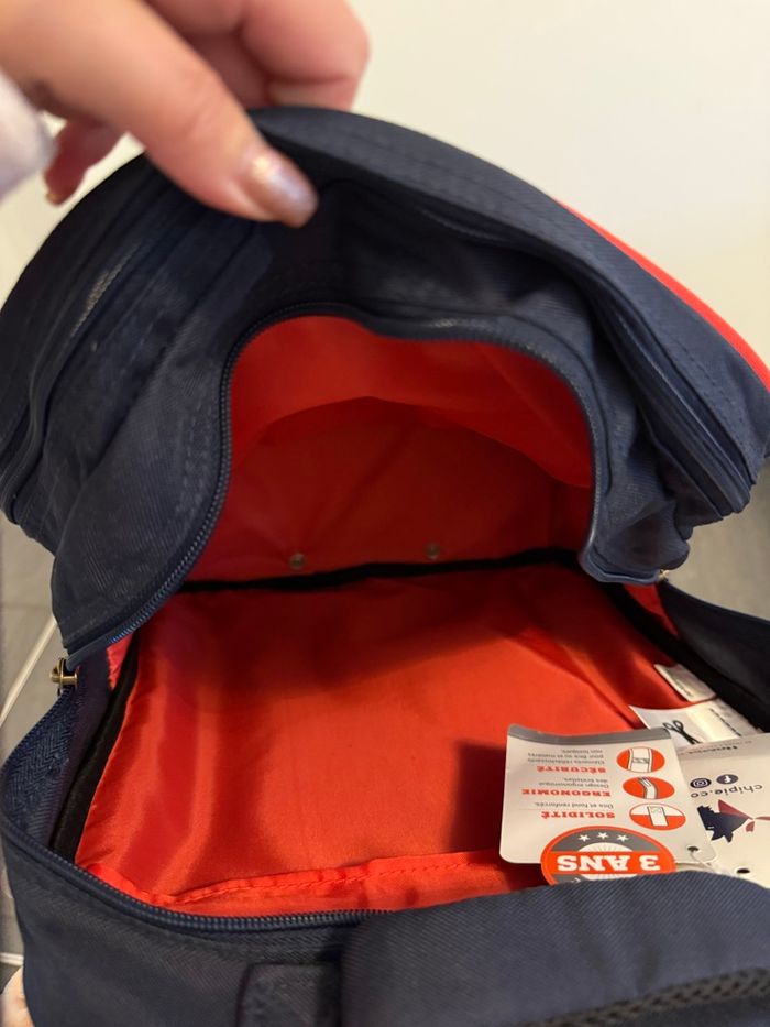 Cartable sac à dos roulette chipie  neuf - photo numéro 9