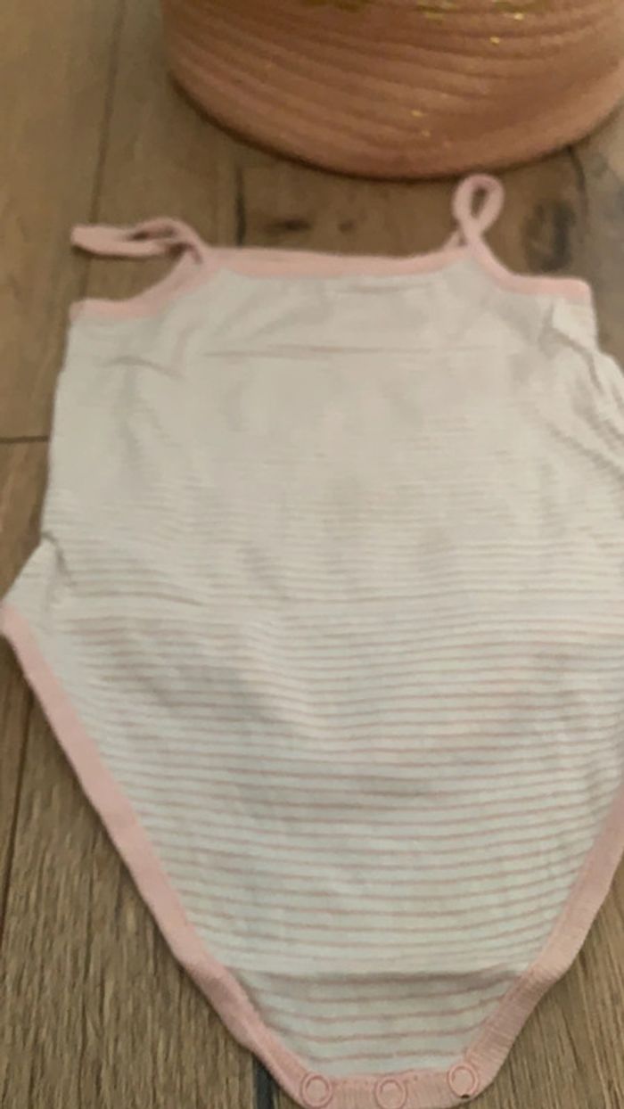 Body fille - photo numéro 2
