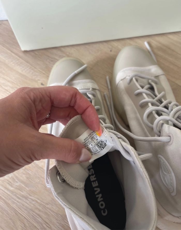 Converse - photo numéro 5