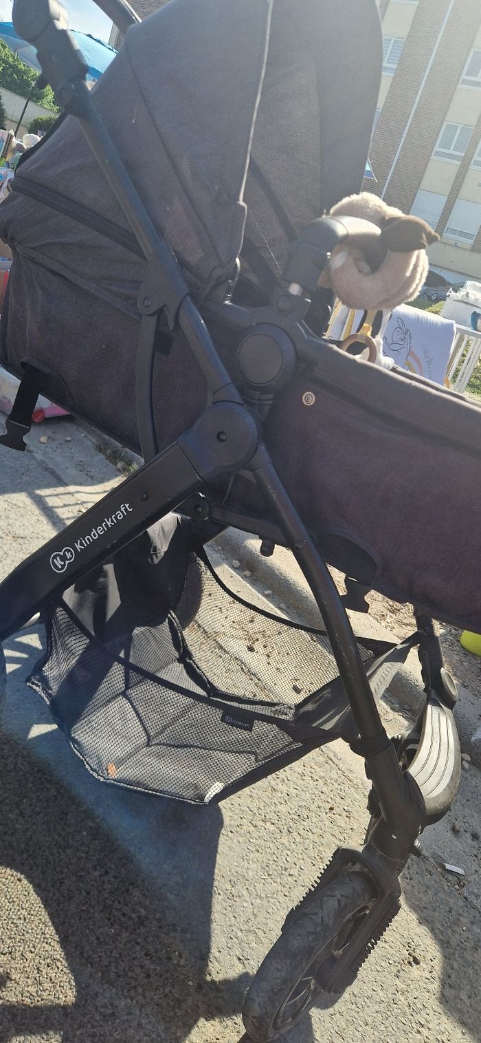 Poussette 3 en 1 - photo numéro 3