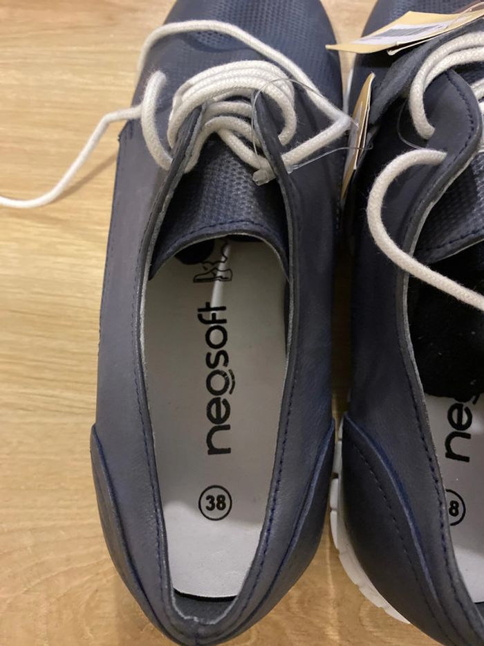 Chaussures homme taille 38 neuves - photo numéro 4