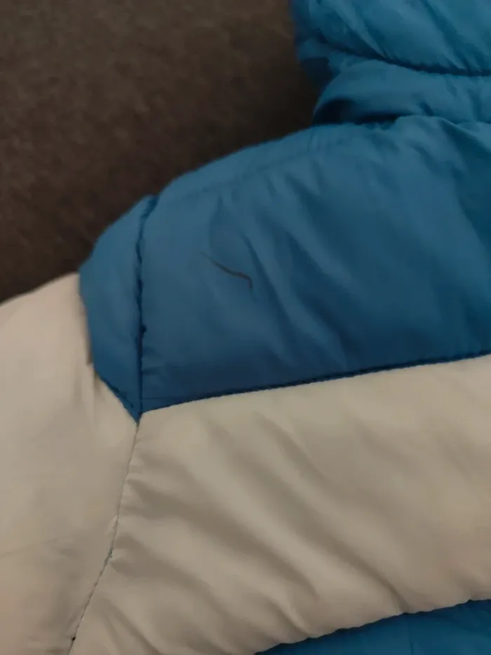 Doudoune bleu et blanche - photo numéro 4