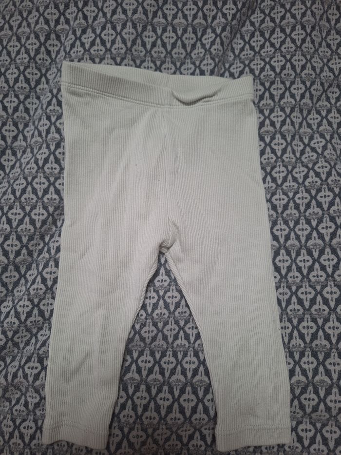 Lot 4 pantalons 6 mois - photo numéro 4