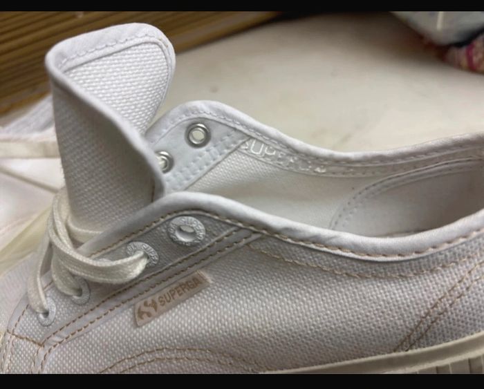 Baskets Superga 2630 Stripe – Taille 36 – Blanc & Beige neuve - photo numéro 6